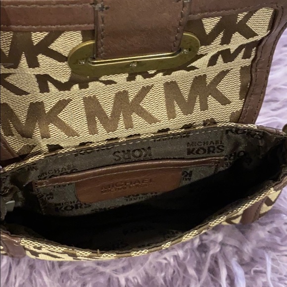 Brown Michael Kors crossbody - Picture 3 of 3